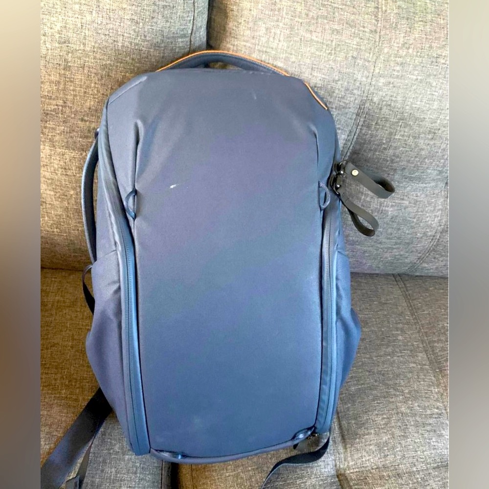 Peak design back back